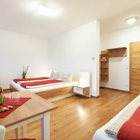 Pension Zum Gschaider 3* Пайербах