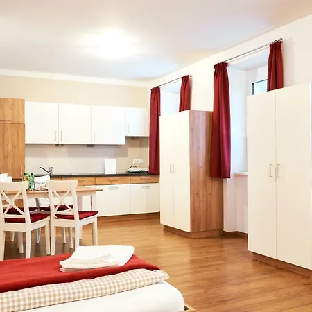 Pension Zum Gschaider Пайербах