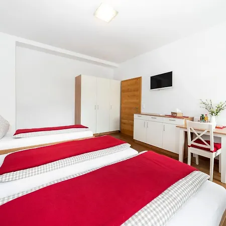 Pension Zum Gschaider 3* Пайербах