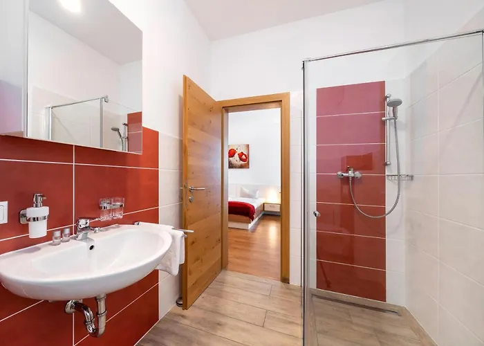 Πανσιόν Gschaider 3*